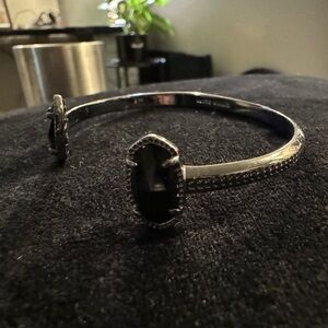Kendra Scott black stone and gunmetal bracelet